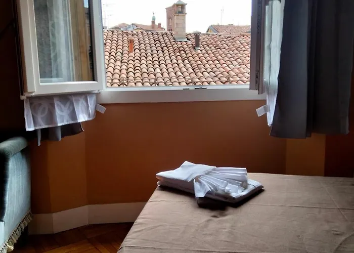 7 Piazza Santo Stefano Luxuryh - Bolognacentro Duomo بولونيا